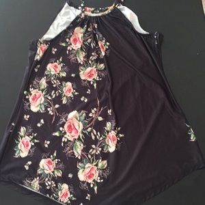 Ladies halter tunic.